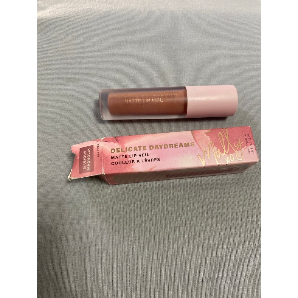 MALLY XO DELICATE DAYDREAMS MATTE LIP VEIL  MAGIQUE MAGNOLIA Liquid Lipstick‎